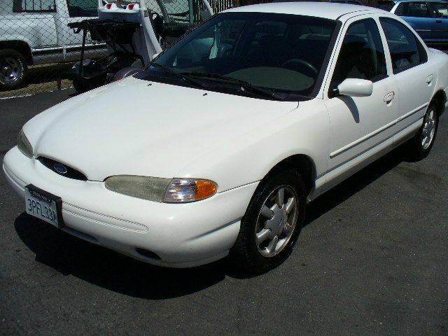 1996 Ford Contour S Sedan