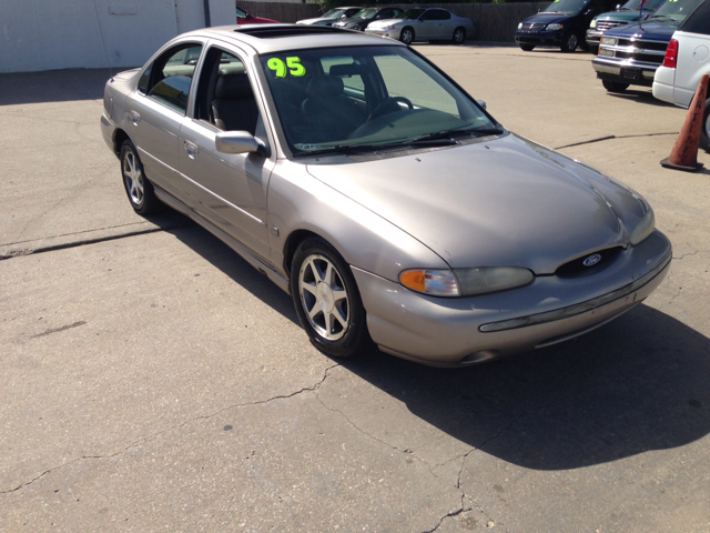 1996 Ford Contour S Sedan
