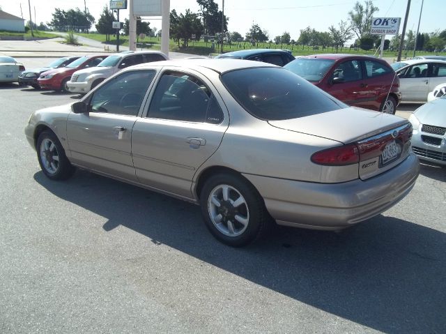 1998 Ford Contour SE