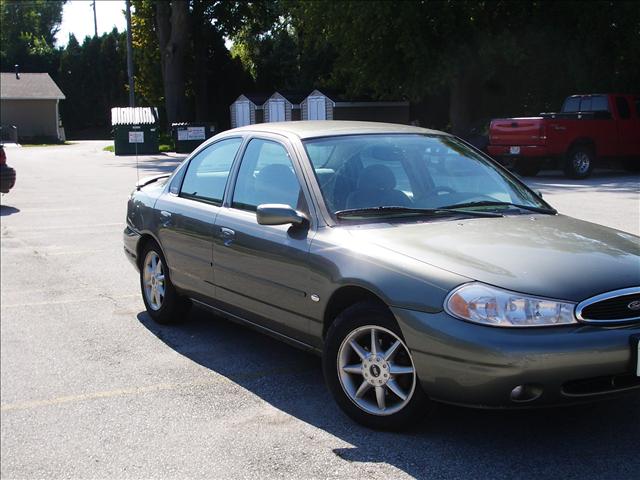 1998 Ford Contour SE