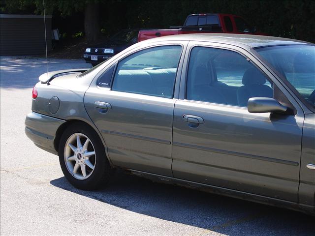 1998 Ford Contour SE