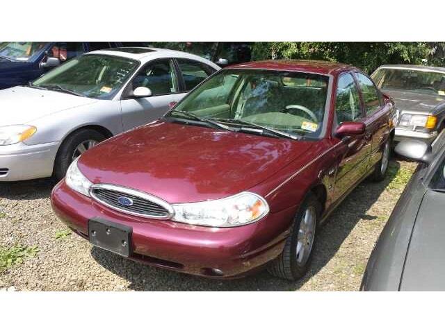 1999 Ford Contour SE