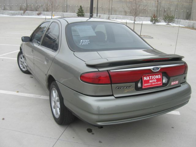 1999 Ford Contour SE