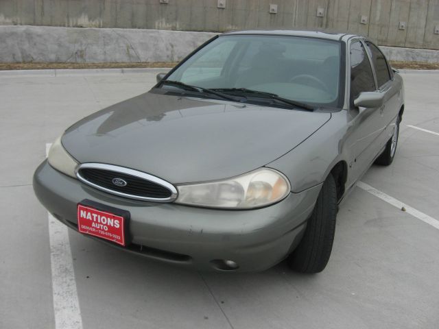 1999 Ford Contour SE
