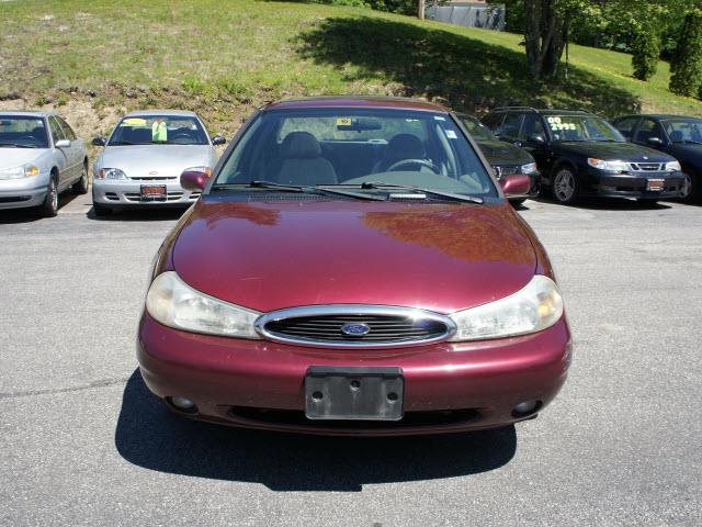 1999 Ford Contour SE