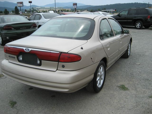 1999 Ford Contour SE