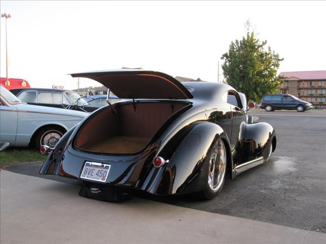 1940 Ford COUPE N / A Sedan