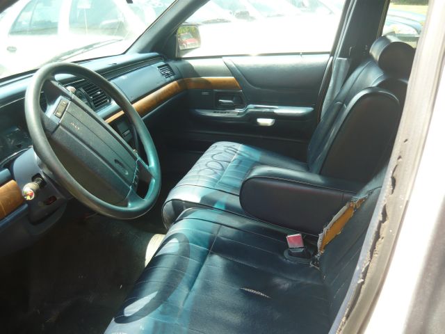 1994 Ford Crown Victoria Luxury