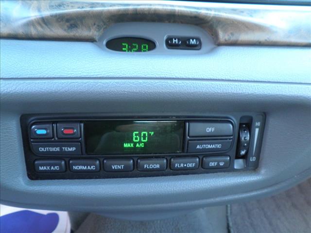 1998 Ford Crown Victoria Unknown