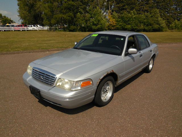 2000 Ford Crown Victoria Elk Conversion Van