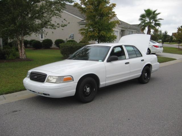 2000 Ford Crown Victoria 2500hd Extended Cab SLE 4x4