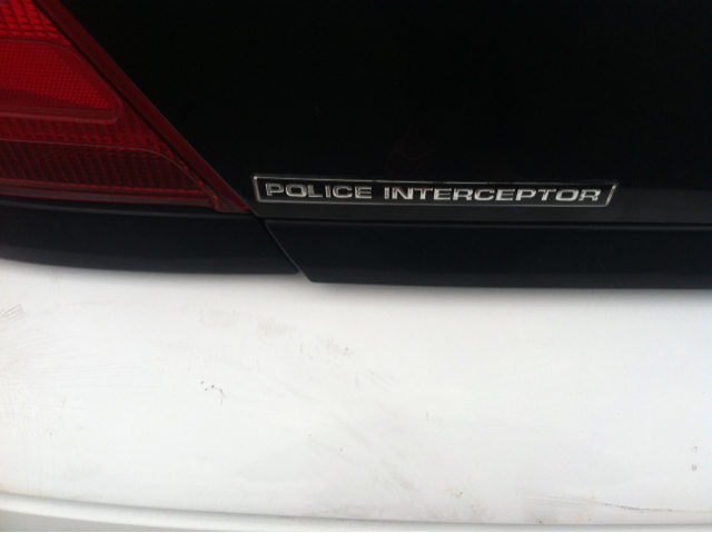 2000 Ford Crown Victoria Luxury