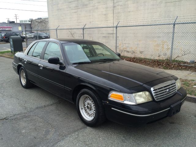 2001 Ford Crown Victoria Elk Conversion Van