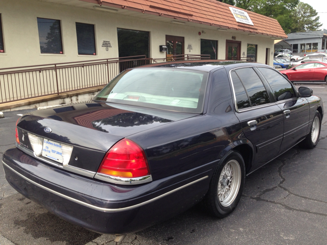 2001 Ford Crown Victoria Elk Conversion Van