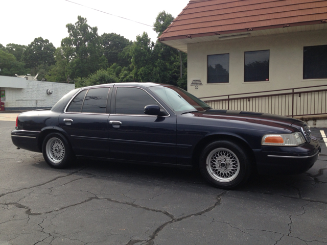 2001 Ford Crown Victoria Elk Conversion Van