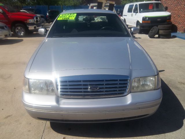 2001 Ford Crown Victoria Elk Conversion Van