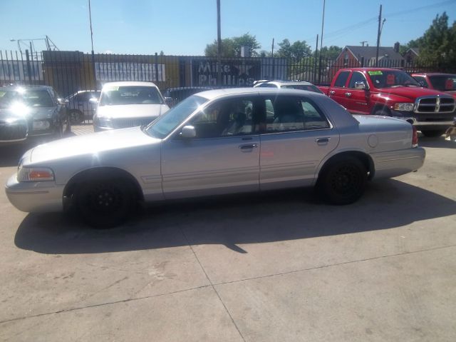 2001 Ford Crown Victoria Elk Conversion Van
