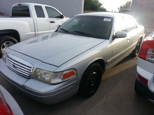 2003 Ford Crown Victoria Bucket Lift
