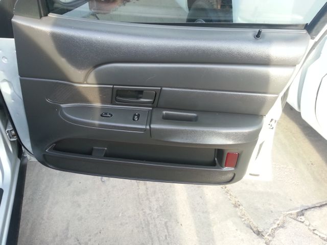 2003 Ford Crown Victoria Bucket Lift