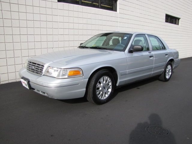 2003 Ford Crown Victoria Elk Conversion Van