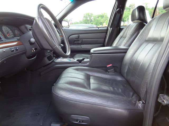 2003 Ford Crown Victoria Supercab 126 WB