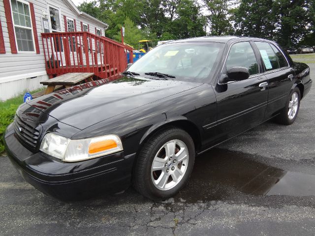 2003 Ford Crown Victoria Supercab 126 WB