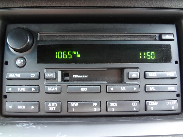 2003 Ford Crown Victoria Supercab 126 WB