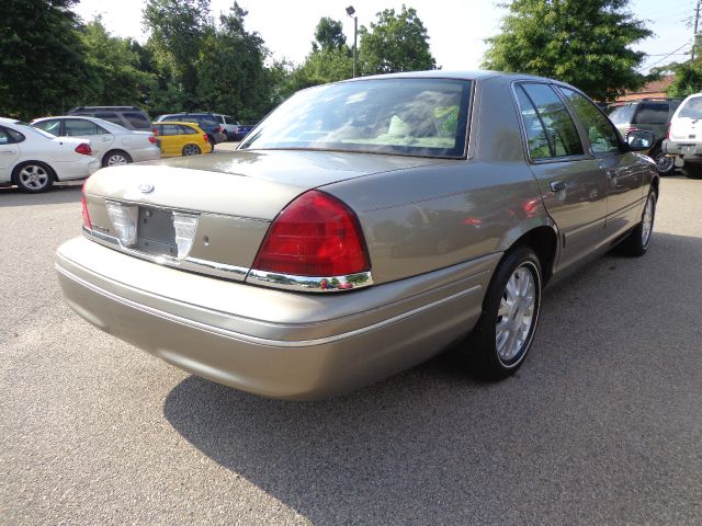 2004 Ford Crown Victoria Elk Conversion Van