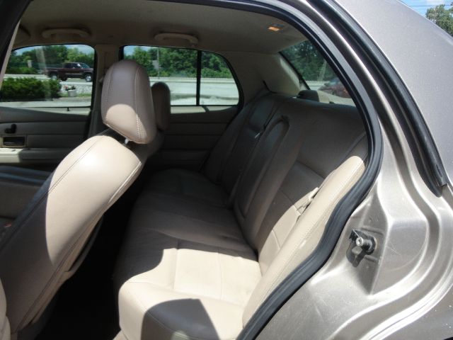 2004 Ford Crown Victoria Elk Conversion Van