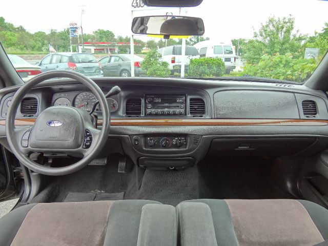 2004 Ford Crown Victoria Elk Conversion Van