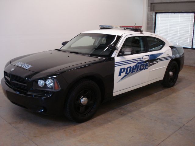 2005 Ford Crown Victoria Luxury