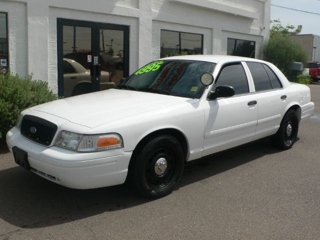 2006 Ford Crown Victoria 4dr 112