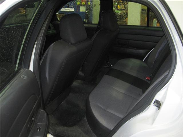 2006 Ford Crown Victoria Grand Caravan SE