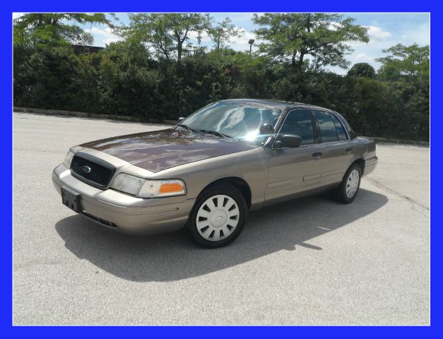 2007 Ford Crown Victoria Luxury