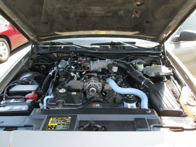 2007 Ford Crown Victoria Luxury