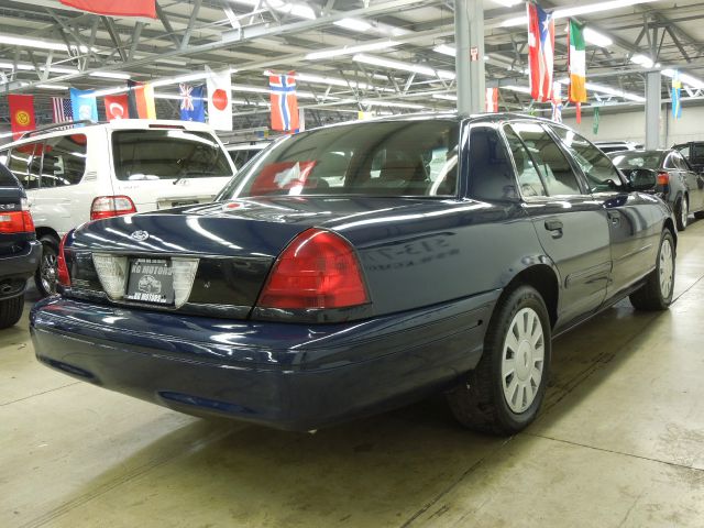 2007 Ford Crown Victoria Luxury