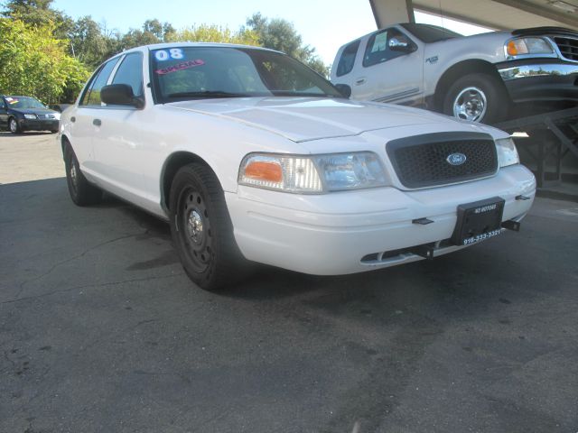 2008 Ford Crown Victoria Luxury