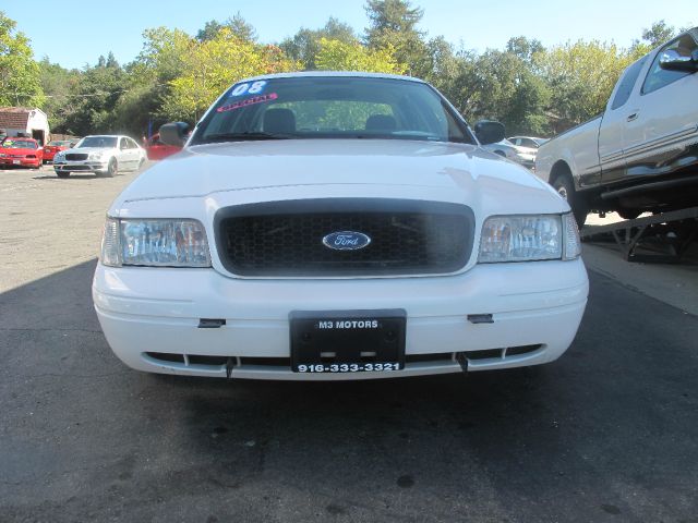 2008 Ford Crown Victoria Luxury