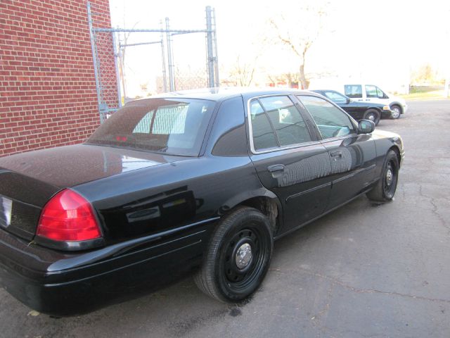 2008 Ford Crown Victoria Luxury
