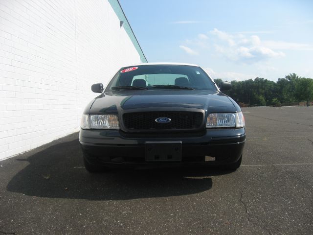 2009 Ford Crown Victoria Luxury