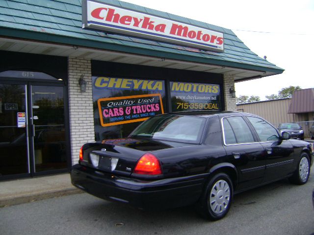 2011 Ford Crown Victoria Luxury