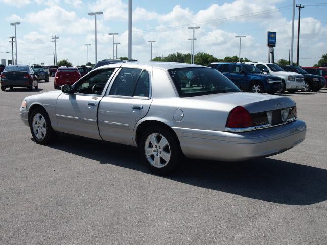 2011 Ford Crown Victoria Elk Conversion Van