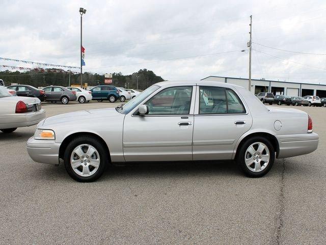2011 Ford Crown Victoria Elk Conversion Van