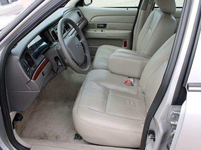 2011 Ford Crown Victoria Elk Conversion Van