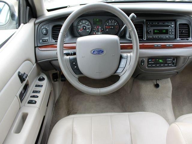 2011 Ford Crown Victoria Elk Conversion Van