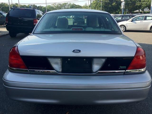 2011 Ford Crown Victoria Elk Conversion Van
