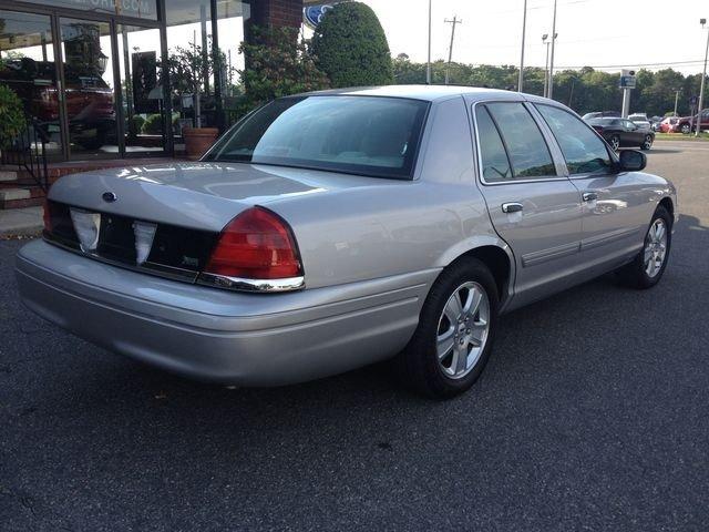 2011 Ford Crown Victoria Elk Conversion Van