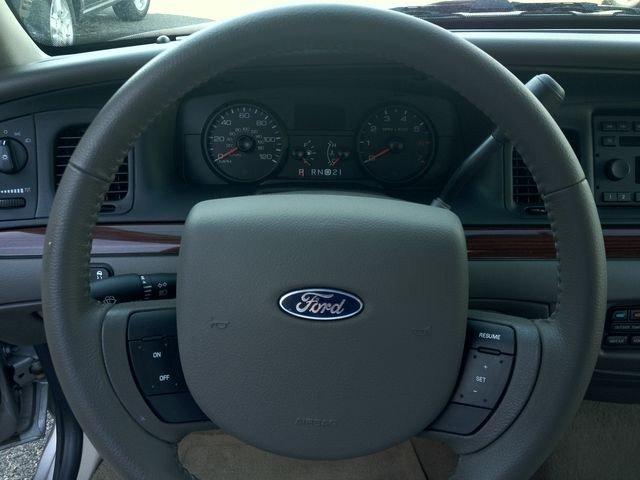 2011 Ford Crown Victoria Elk Conversion Van