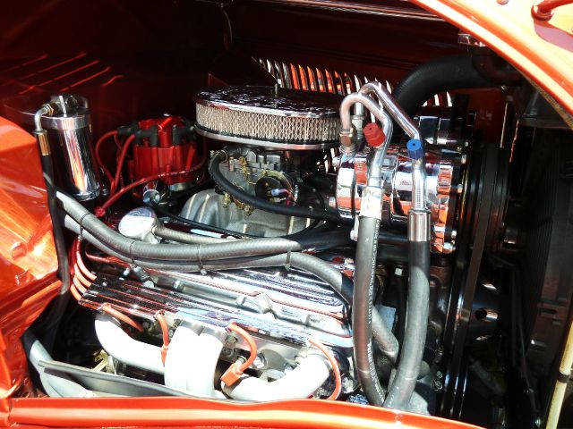 1934 Ford Custom 4WD W/sunroof