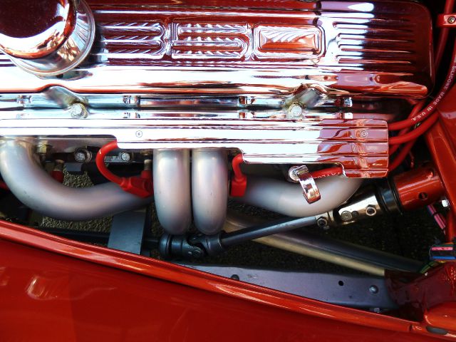 1934 Ford Custom 4WD W/sunroof